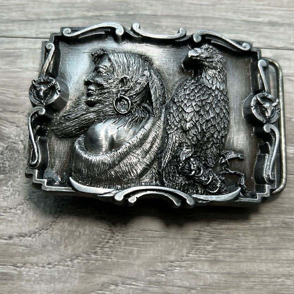 Native American beautiful eagle belt buckle